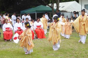 洲崎神社のみのこ踊り