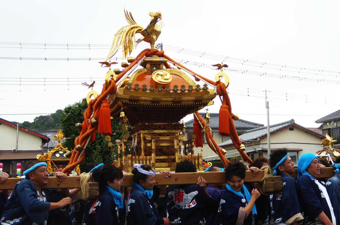 熊野神社の神輿の写真