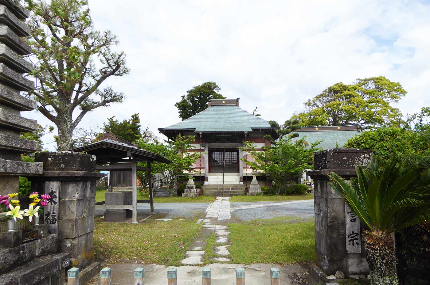 来福寺の本堂の画像