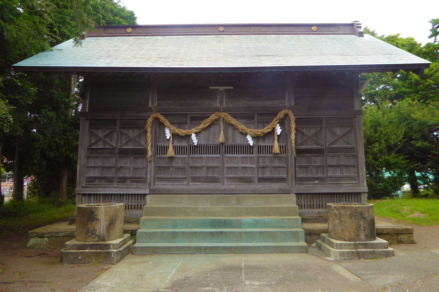 龍神社の本殿