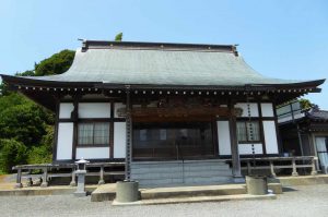 瀧山寺の本堂