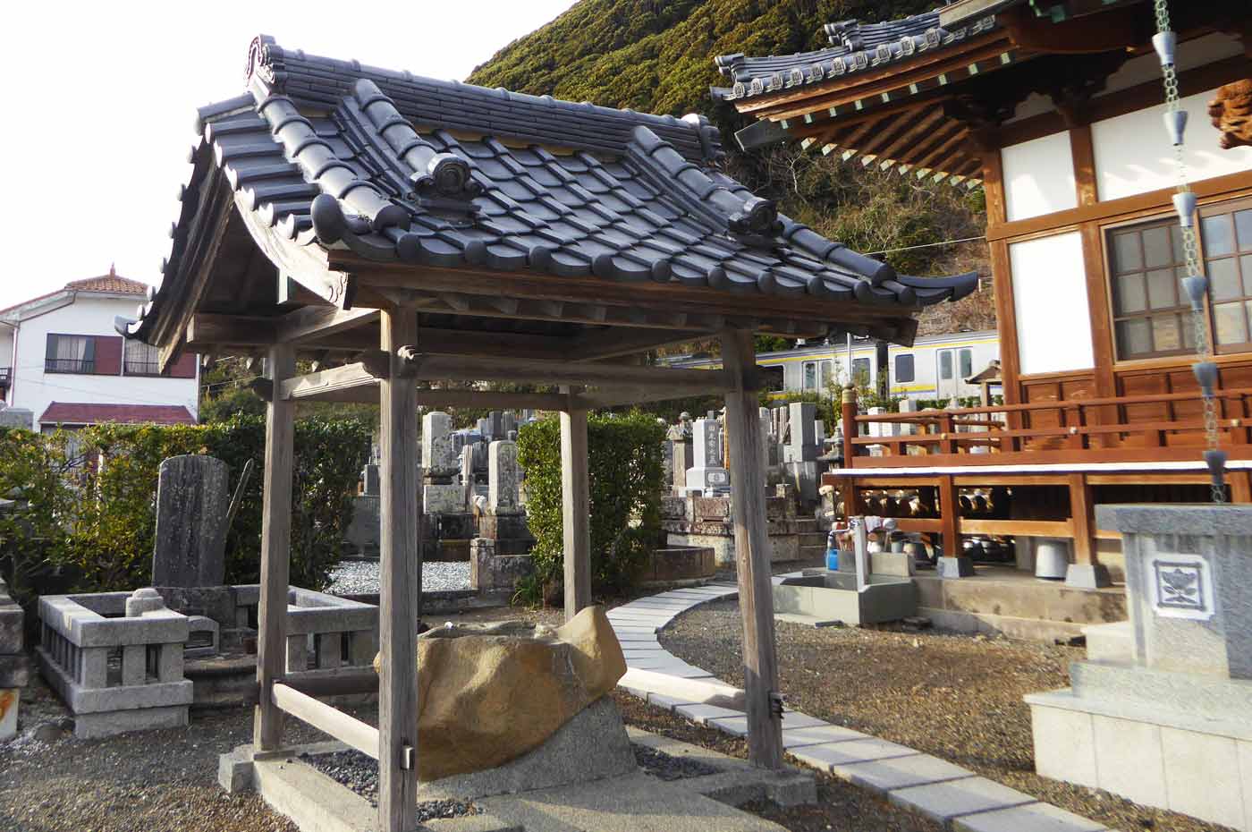 多聞寺手水舎の画像