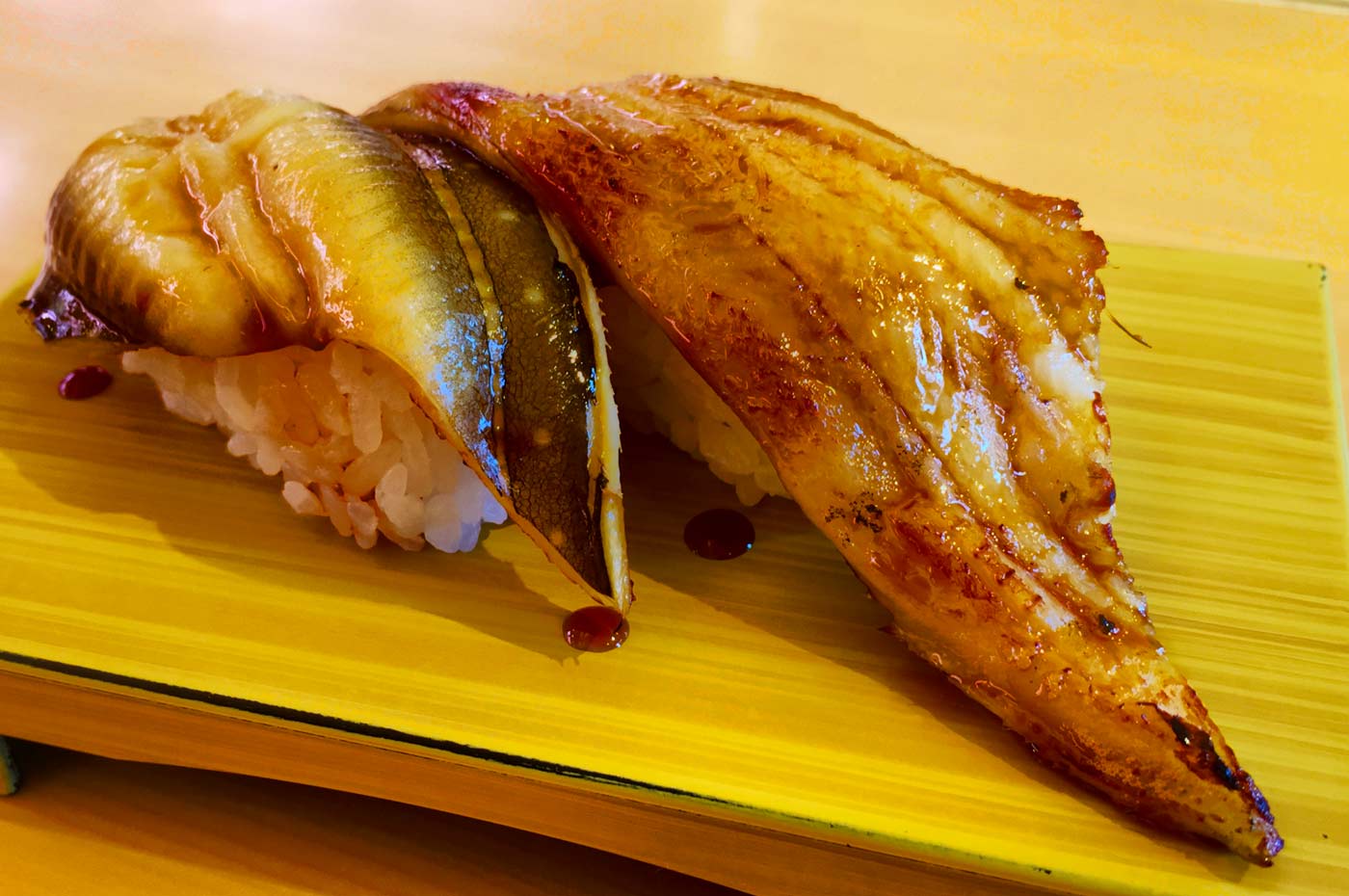 炙りアナゴ寿司の画像