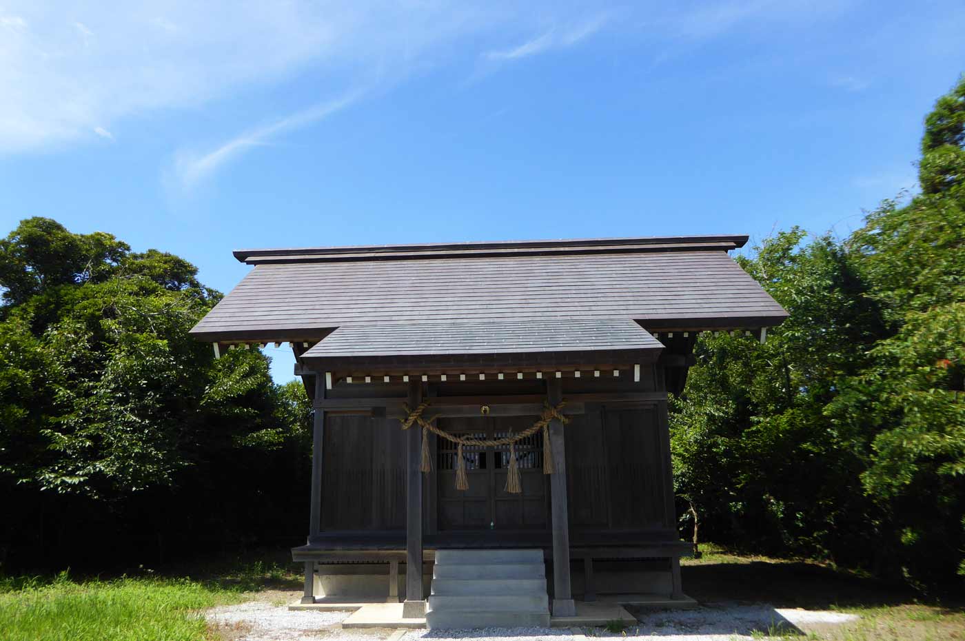 藤原神社拝殿の画像