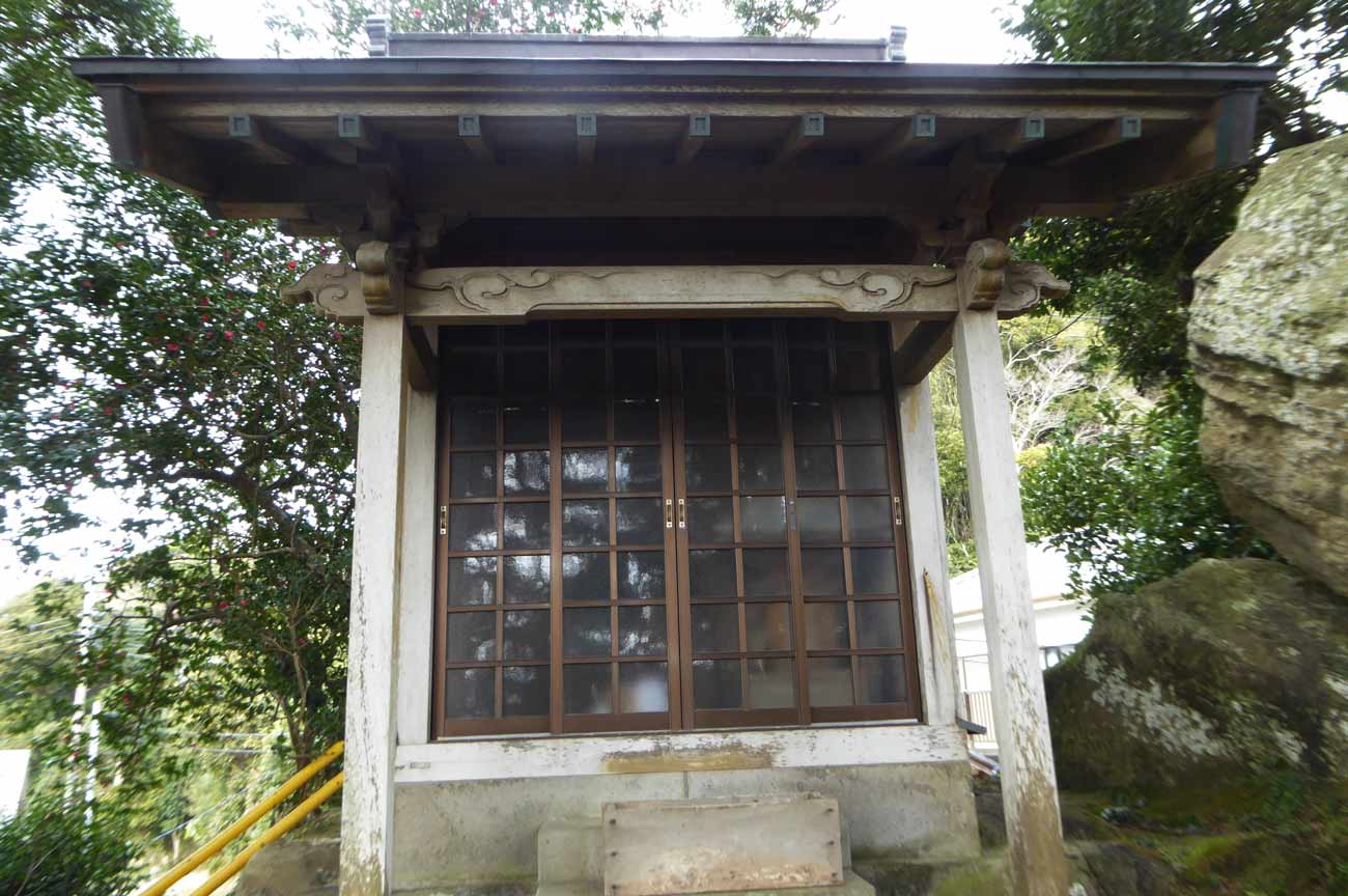 稲荷神社拝殿の画像
