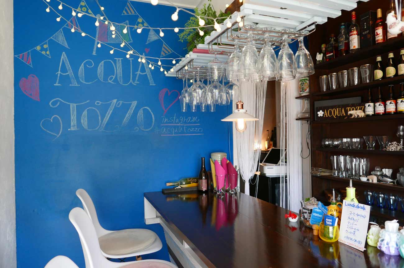 Acqa Tozzo店内の画像