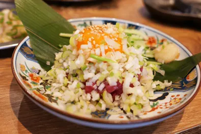 生食感牛ユッケ