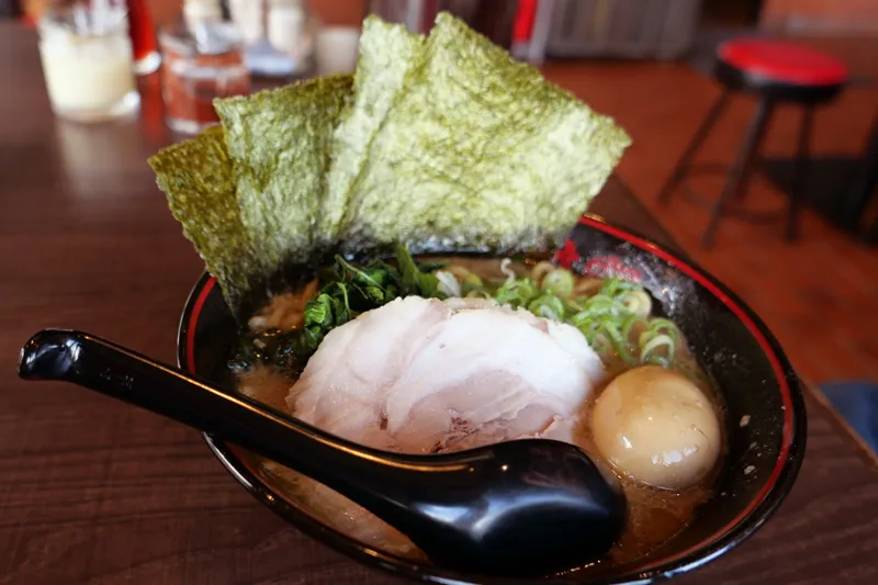 特製醤油ラーメン