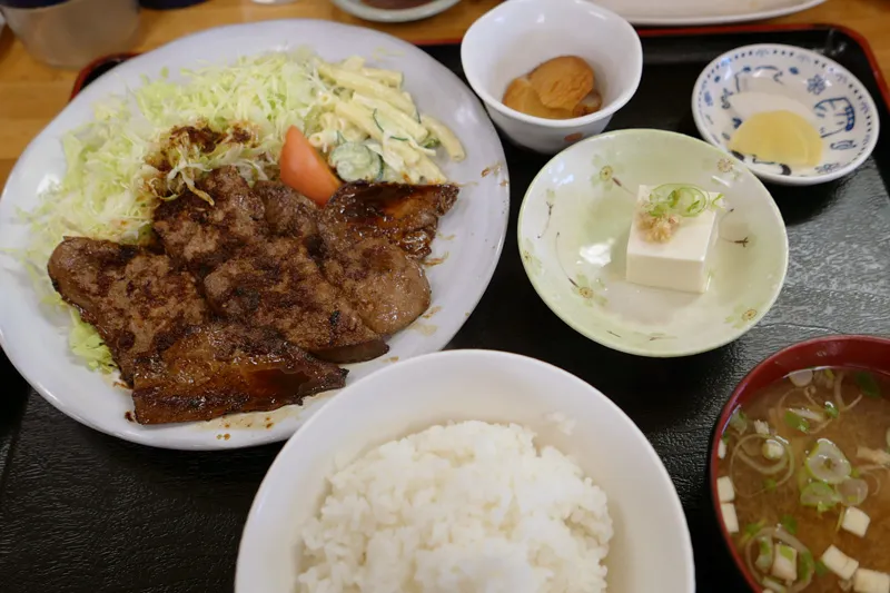 レバー生姜焼き定食