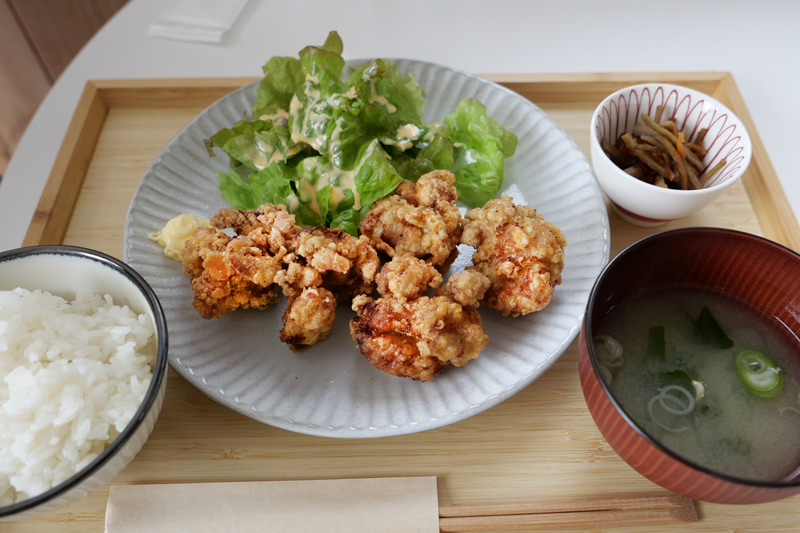 唐揚げ定食