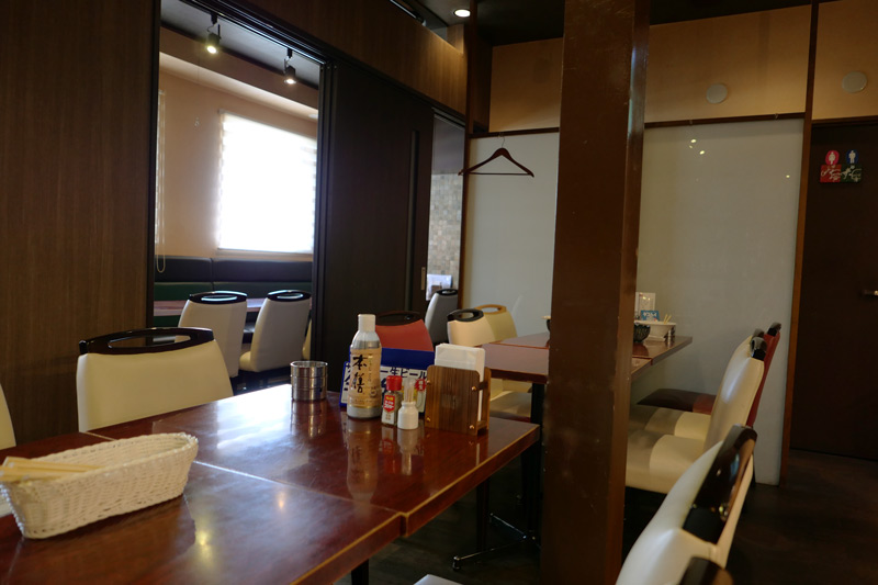 参の店内