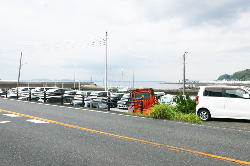 金谷港の駐車場