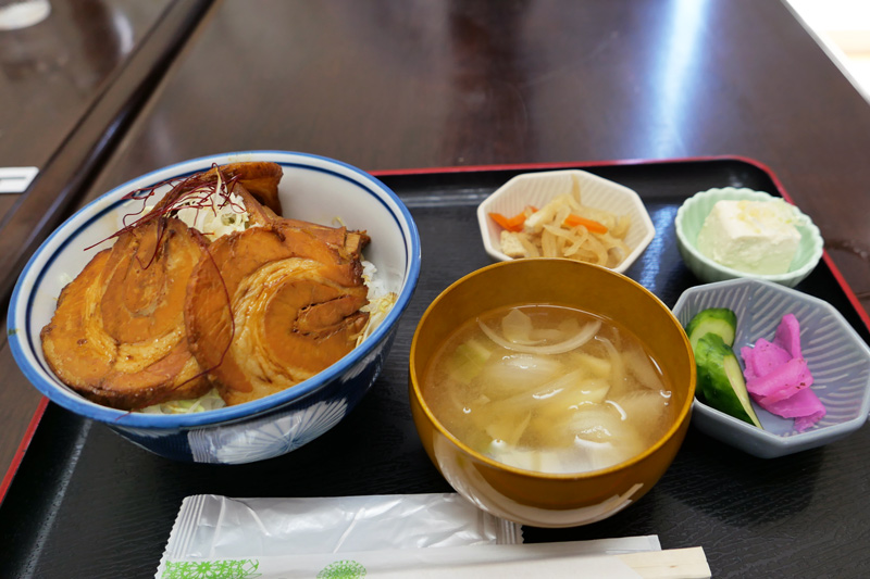 チャーシュー丼
