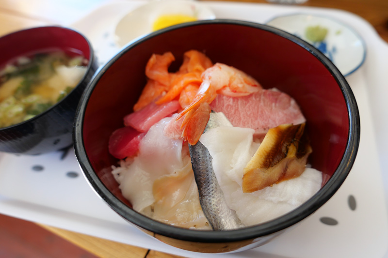海鮮丼