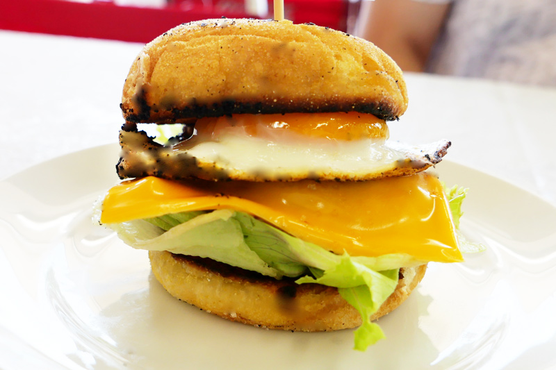 キャンストバーガーデラックス
