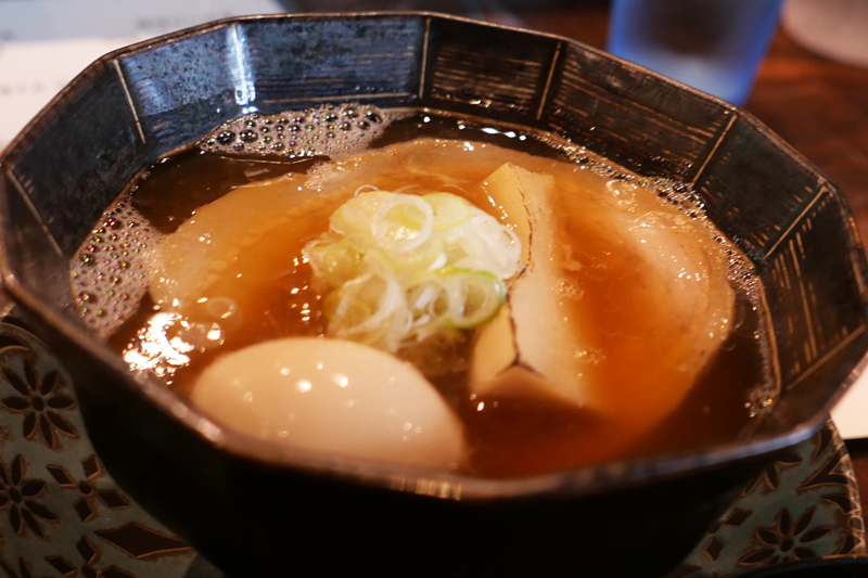 醤油らぁ麺