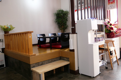 小上がりと給水機