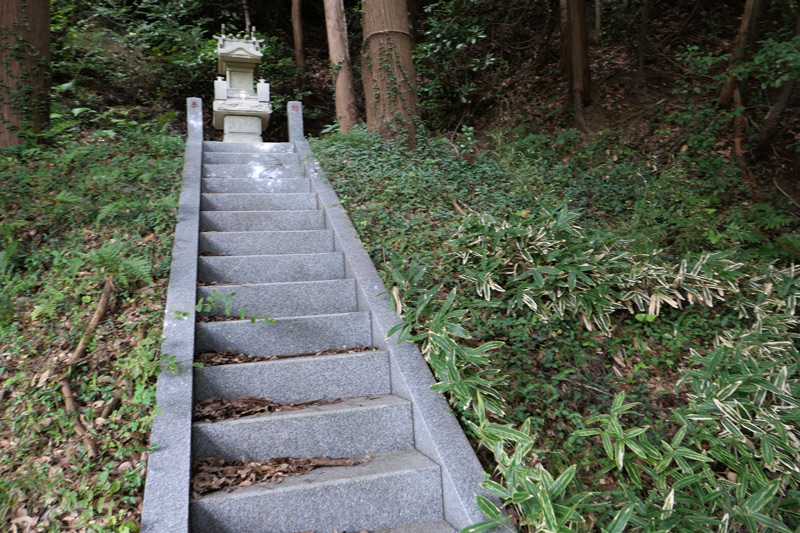 十二天王の石宮