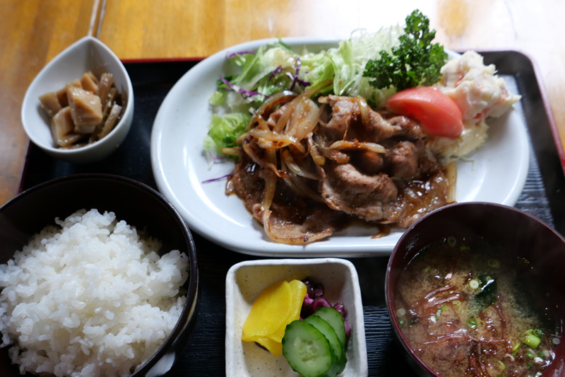 しょうが焼き定食
