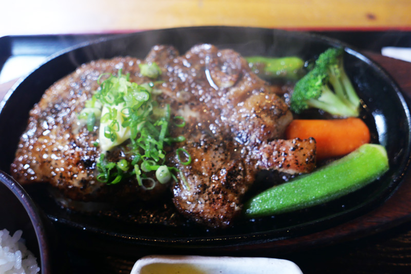 トンテキのアップ