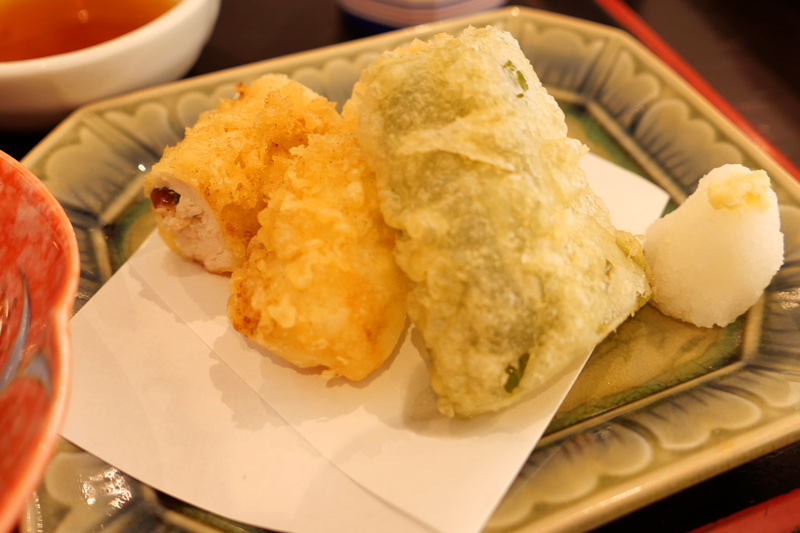 鶏ささみの梅しそ巻き天ぷら