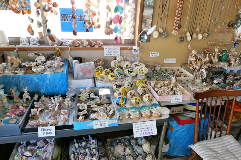 店舗左側のエリア