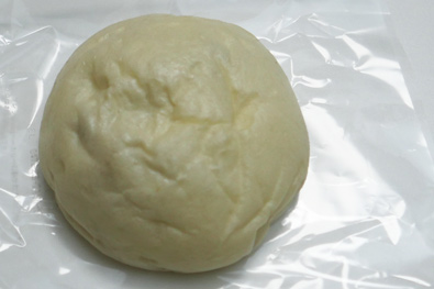 何の変哲もない肉まん