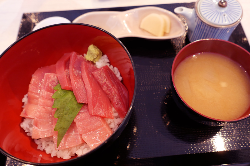 天然本マグロ丼