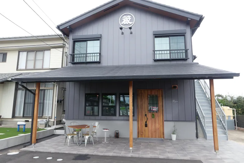 kuraの店舗外観
