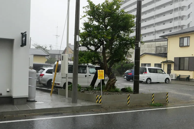 MARINE COFFEEの駐車場