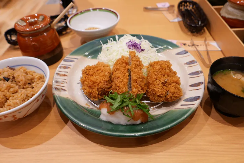 梅しそおろしひれかつ膳